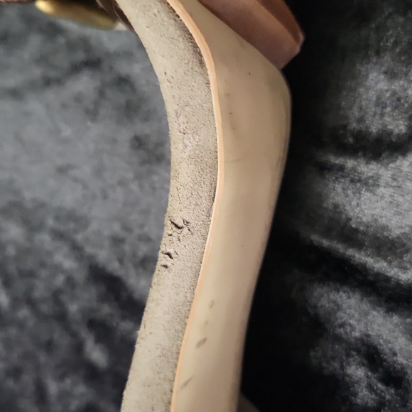 CLEARANCE SALE! Steller McCartney Suede Heels - Picture 12 of 14